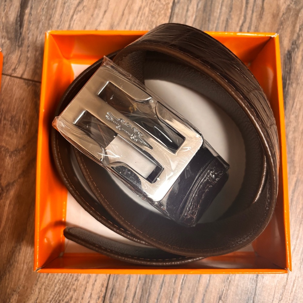 Heymantr Elegant Brown Leather Belt Size 44 bangkok handicraft